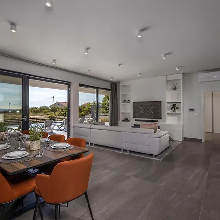 One Zadar * Debeljak