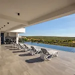 One Zadar * Debeljak