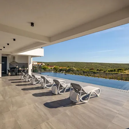 One Zadar * Debeljak